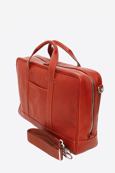 Luxurious Light Brown Leather Briefcase - Essential Accessory for the Modern Professional